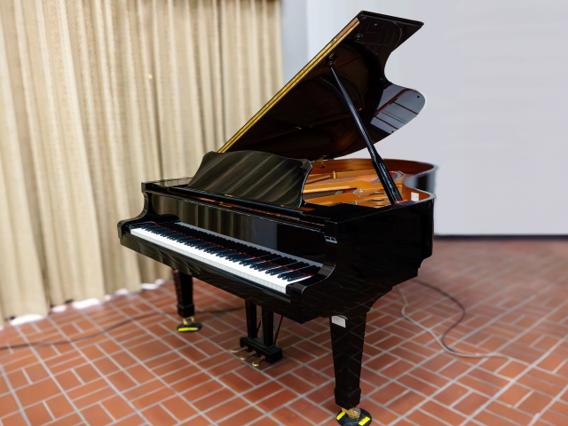 トラックへの積み込み